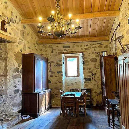 فندق مبيت وإفطار Chateau De Durianne Le Monteil (Haute-Loire)