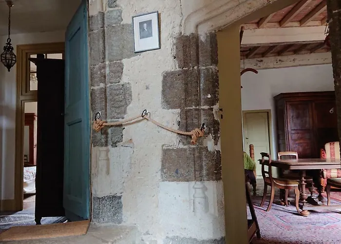 Chateau De Durianne 3*